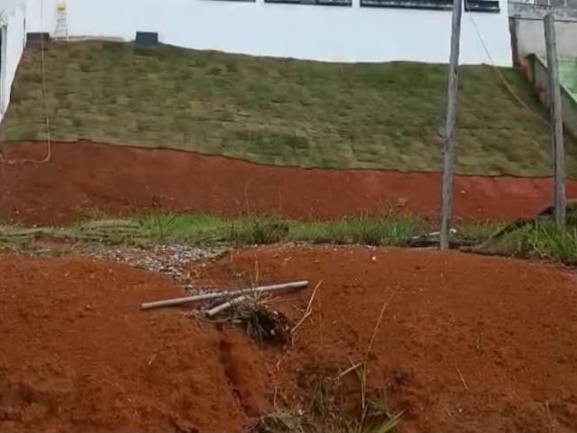 Terreno com 300m², à venda, no bairro Lagoa em Macaé