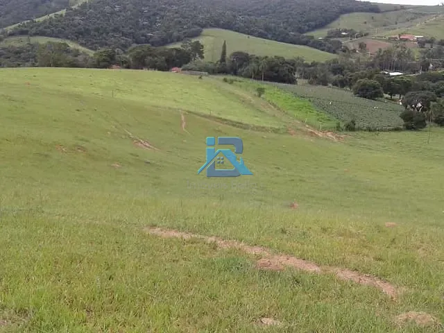 Terreno com 452362m², à venda, no bairro Bairro Pedras de Ouro em Itatiba
