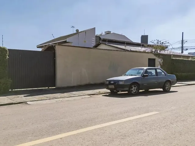 Terreno à venda, no bairro Portão em Curitiba