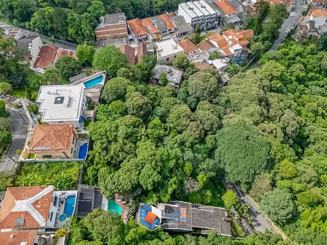 Terreno com 922m² 1 quarto e 1 banheiro, à venda, no bairro Vila Irmãos Arnoni em São Paulo
