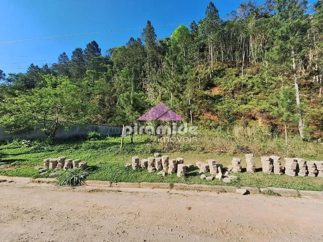 Terreno com 280m², à venda, no bairro Capricórnio em Caraguatatuba