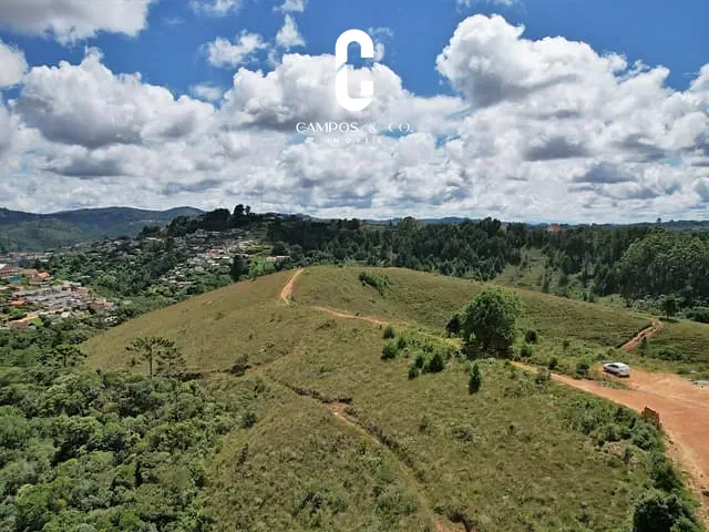 Terreno com 209973m², à venda, no bairro Jardim Umuarama em Campos Do Jordão