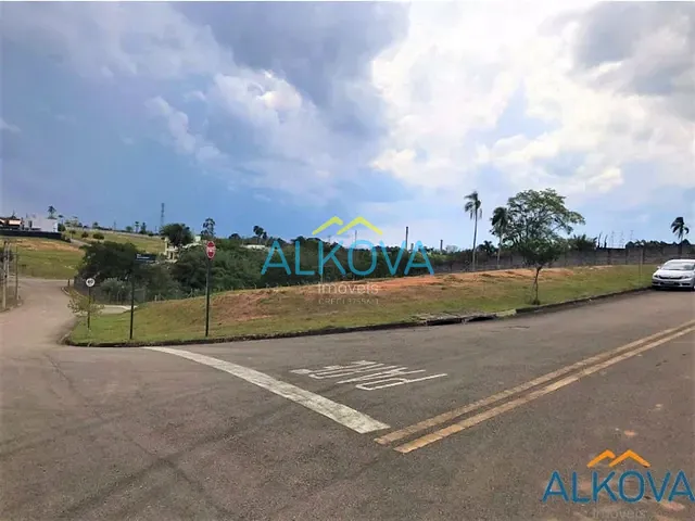 Terreno com 486m², à venda, no bairro Residencial Terras Do Vale em Caçapava