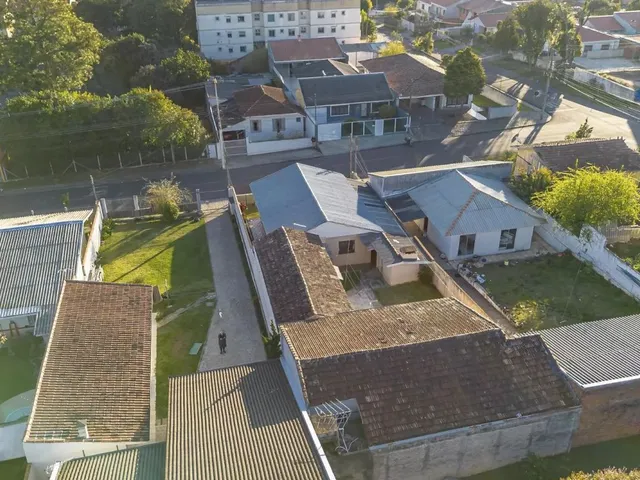 Terreno com 444m² 4 quartos e 3 banheiros, à venda, no bairro Portão em Curitiba