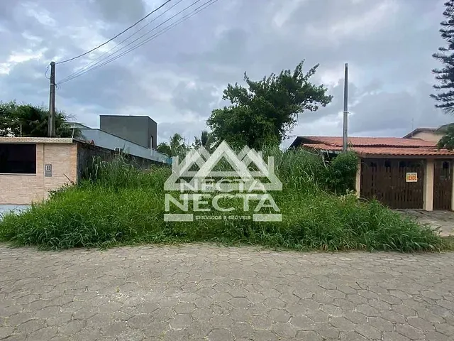 Terreno com 360m², à venda, no bairro Pontal de Santa Marina em Caraguatatuba