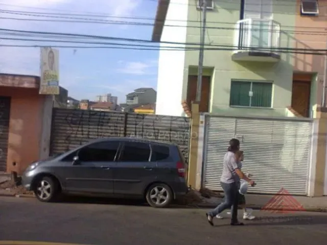 Terreno à venda, no bairro Bairro inválido em Cidade inexistente