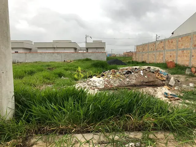 Terreno com 250m², à venda, no bairro Residencial e Comercial Portal dos Eucaliptos em Pindamonhangaba