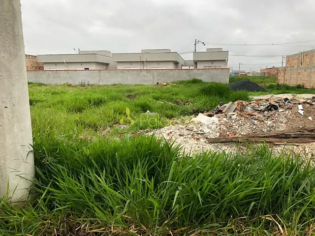 Terreno com 250m², à venda, no bairro Residencial e Comercial Portal dos Eucaliptos em Pindamonhangaba