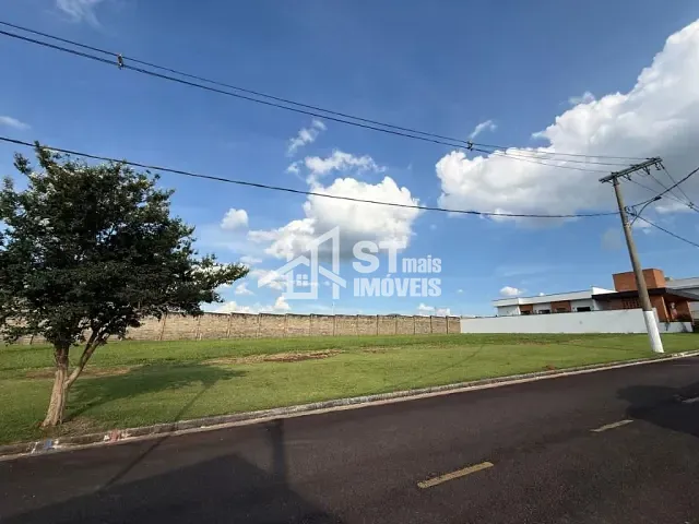 Terreno com 600m², à venda, no bairro Jardim Panorama em Andradas
