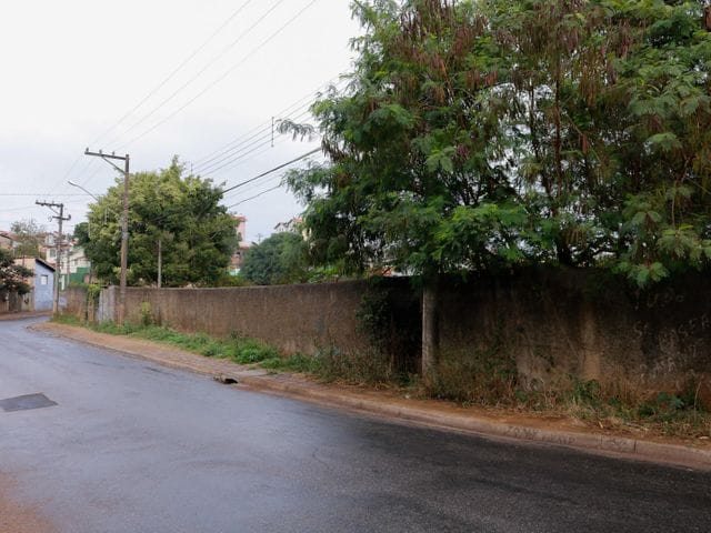 Terreno com 4200m², à venda, no bairro Jardim Recreio em Bragança Paulista