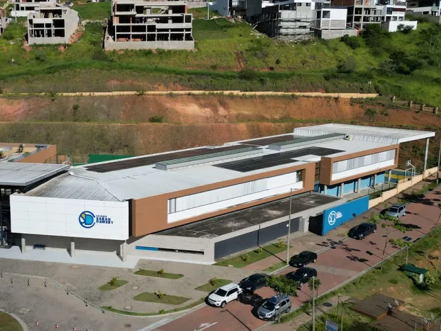 Terreno com 451m², à venda, no bairro Teixeiras em Juiz de Fora