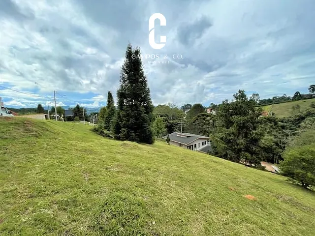 Terreno com 1112m², à venda, no bairro Alto Do Capivari em Campos Do Jordão
