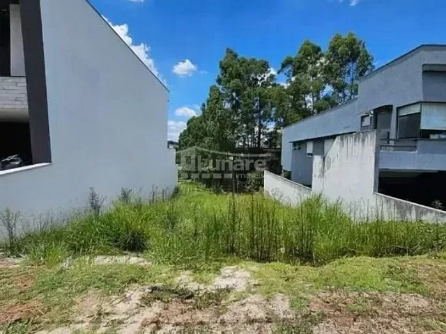 Terreno com 308m², à venda, no bairro Cézar de Souza em Mogi das Cruzes