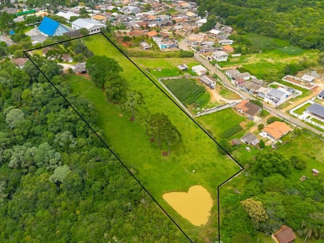 Terreno com 11216m², à venda, no bairro Cercadinho em Campo Largo