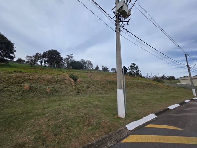 Terreno com 373m², à venda, no bairro Sítio do Morro em Santana de Parnaíba