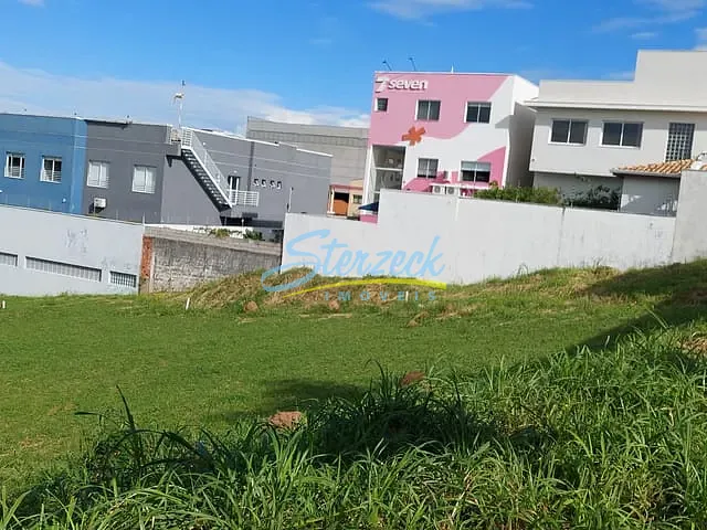 Terreno com 486m², à venda, no bairro Santa Rosa em Vinhedo