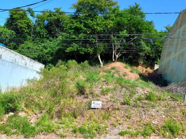Terreno com 200m², à venda, no bairro Jardim Vitória em Macaé