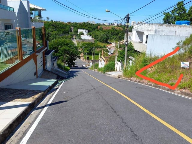 Terreno com 200m², à venda, no bairro Jardim Vitória em Macaé
