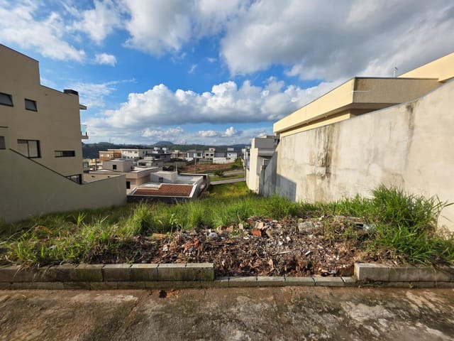 Terreno com 170m², à venda, no bairro Portais (Polvilho) em Cajamar