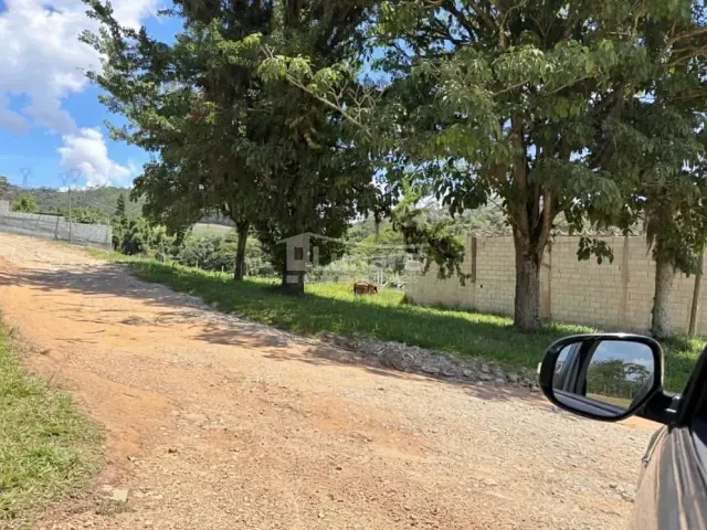 Terreno com 1000m², à venda, no bairro Cocuera em Mogi das Cruzes