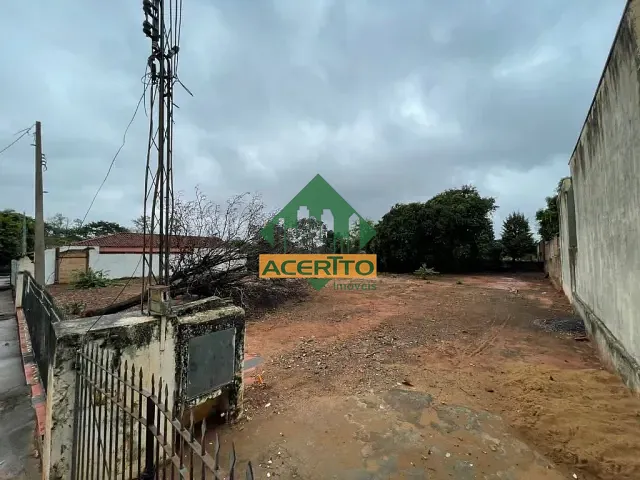 Terreno com 600m², à venda, no bairro Vila Mendonça em Araçatuba