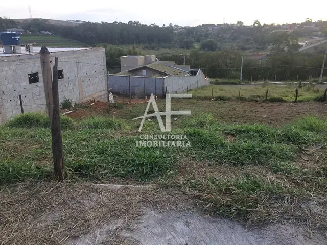 Terreno com 424m², à venda, no bairro São Gonçalo em Taubaté