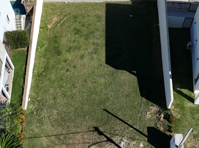 Terreno com 372m², à venda, no bairro Alphaville em Rio das Ostras