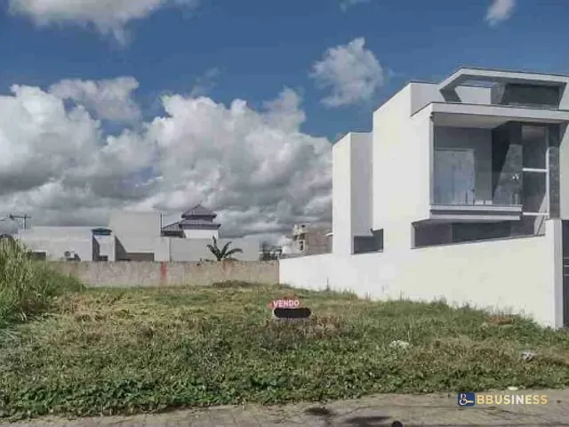 Terreno com 300m², à venda, no bairro Riviera em Campos dos Goytacazes