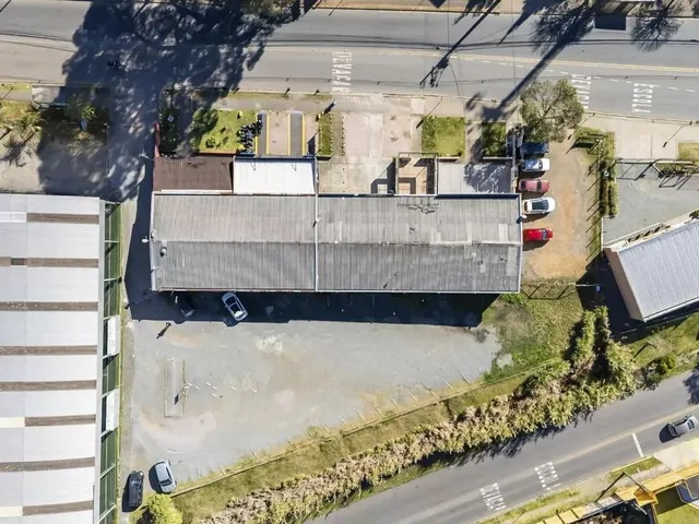 Terreno com 1819m², à venda, no bairro Campo Comprido em Curitiba