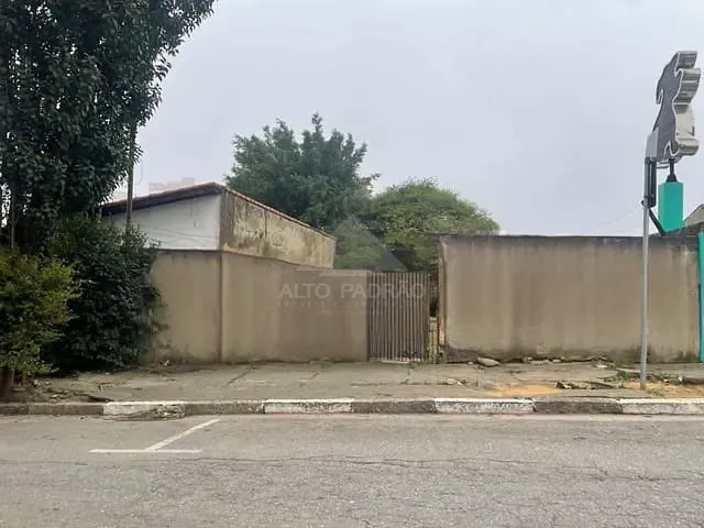 Terreno com 400m², à venda, no bairro Vila Bocaina em Mauá