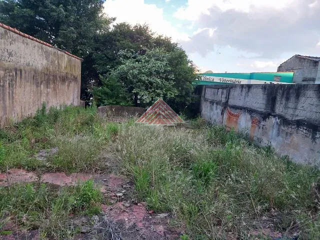 Terreno com 400m², à venda, no bairro Vila Bocaina em Mauá