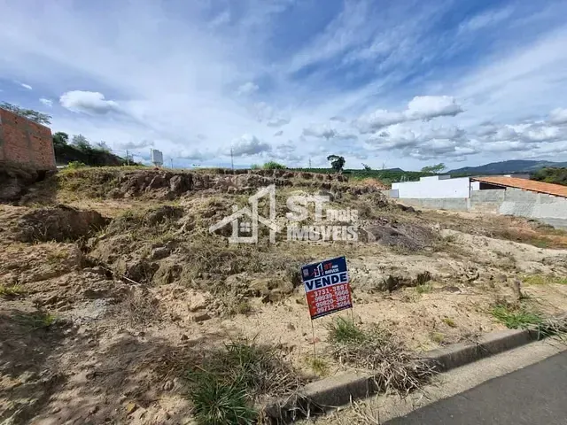 Terreno com 160m², à venda, no bairro Jardim Heloisa em Andradas
