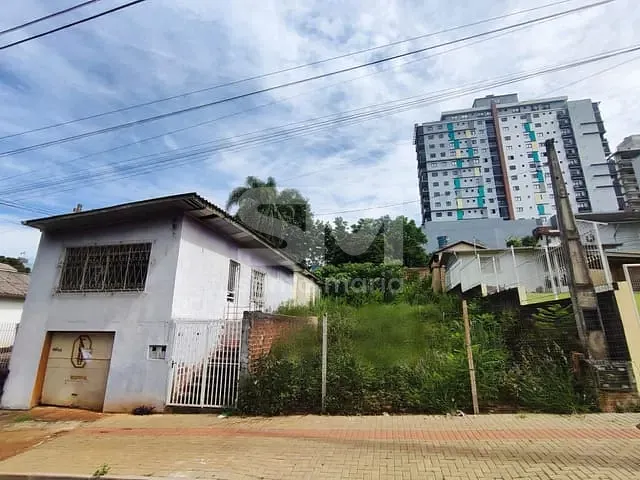 Terreno com 705m², à venda, no bairro Jardim Itália em Chapecó