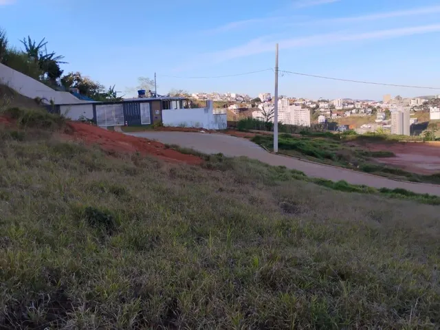 Terreno com 300m², à venda, no bairro Marilândia em Juiz de Fora