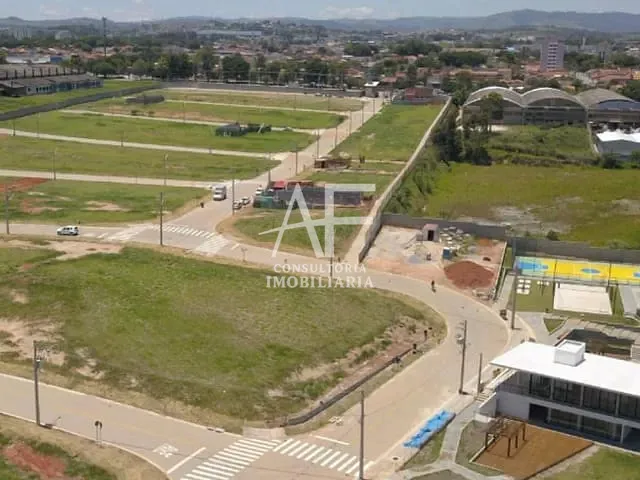 Terreno com 210m², à venda, no bairro Condomínio Ouro Ville em Taubaté