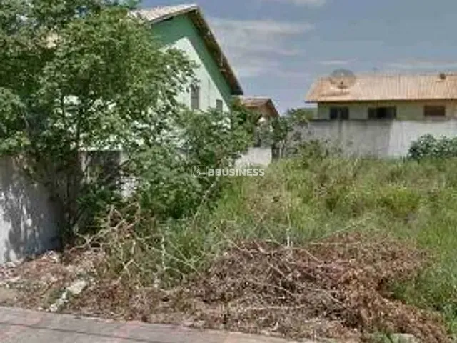 Terreno com 440m², à venda, no bairro Parque Flamboyant em Campos dos Goytacazes