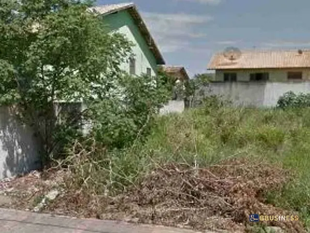 Terreno com 440m², à venda, no bairro Parque Flamboyant em Campos dos Goytacazes
