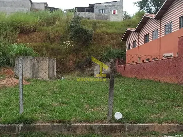 Terreno com 333m², à venda, no bairro Jardim Virgínia em Itatiba