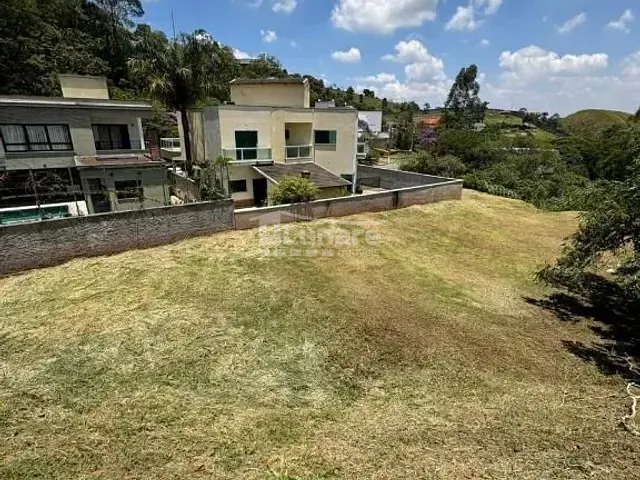Terreno com 876m², à venda, no bairro Jardim Aracy em Mogi das Cruzes