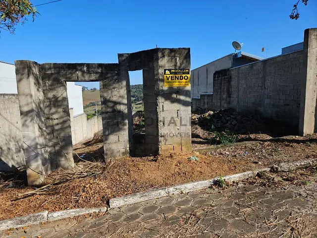 Terreno com 300m², à venda, no bairro Solar da Juriti em Piranguinho