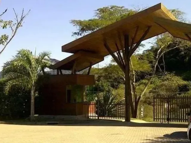 Terreno com 895m², à venda, no bairro Nova Cidade em Macaé