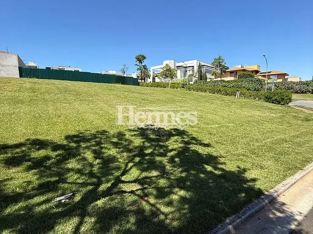 Terreno com 591m², à venda, no bairro Alphaville Dom Pedro 3 em Campinas