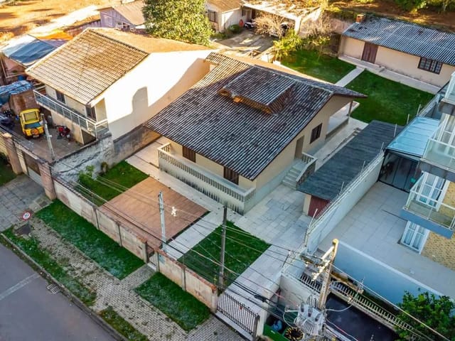 Terreno com 624m² 6 quartos e 7 banheiros, à venda, no bairro Mossunguê em Curitiba