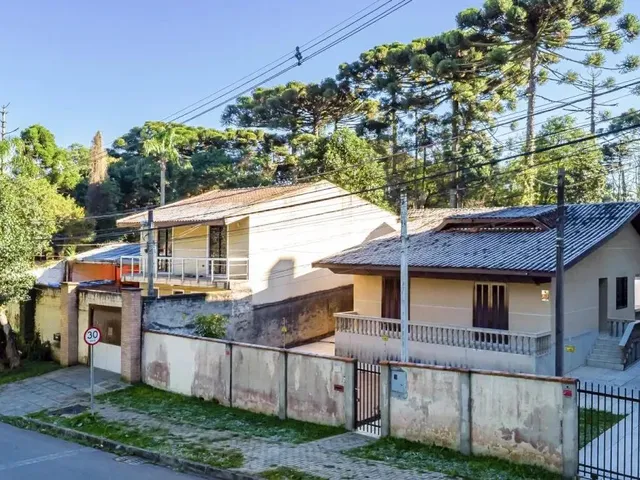 Terreno com 624m² 4 quartos e 2 banheiros, à venda, no bairro Mossunguê em Curitiba