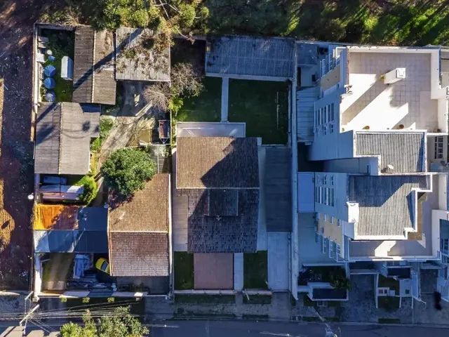 Terreno com 624m² 4 quartos e 2 banheiros, à venda, no bairro Mossunguê em Curitiba