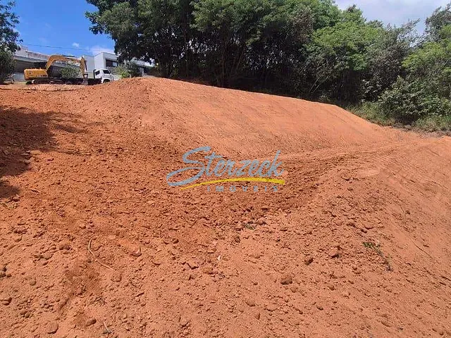 Terreno com 940m², à venda, no bairro Vista Alegre em Vinhedo