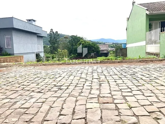 Terreno com 364m², à venda, no bairro São Caetano em Arroio do Meio