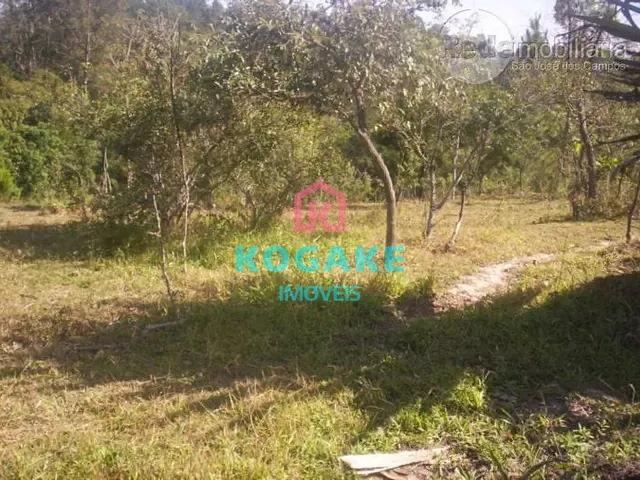 Terreno com 2720m², à venda, no bairro Veraneio Ijal em Jacareí