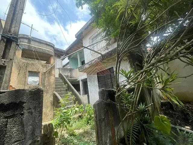 Terreno com 300m², à venda, no bairro Jardim Zaira em Mauá
