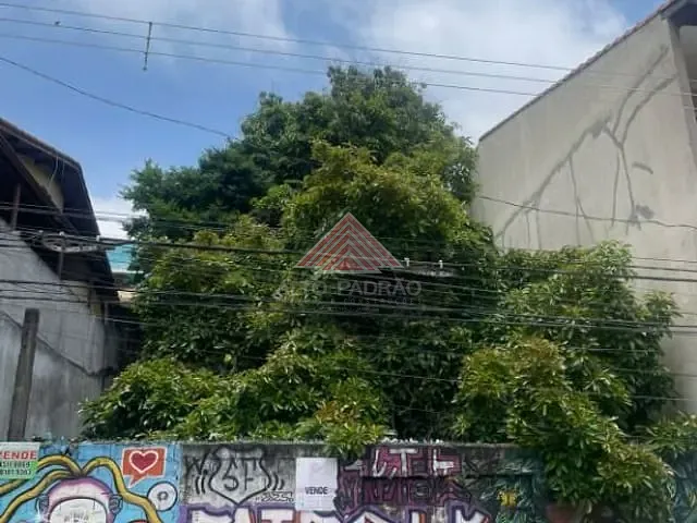 Terreno com 300m², à venda, no bairro Jardim Zaira em Mauá